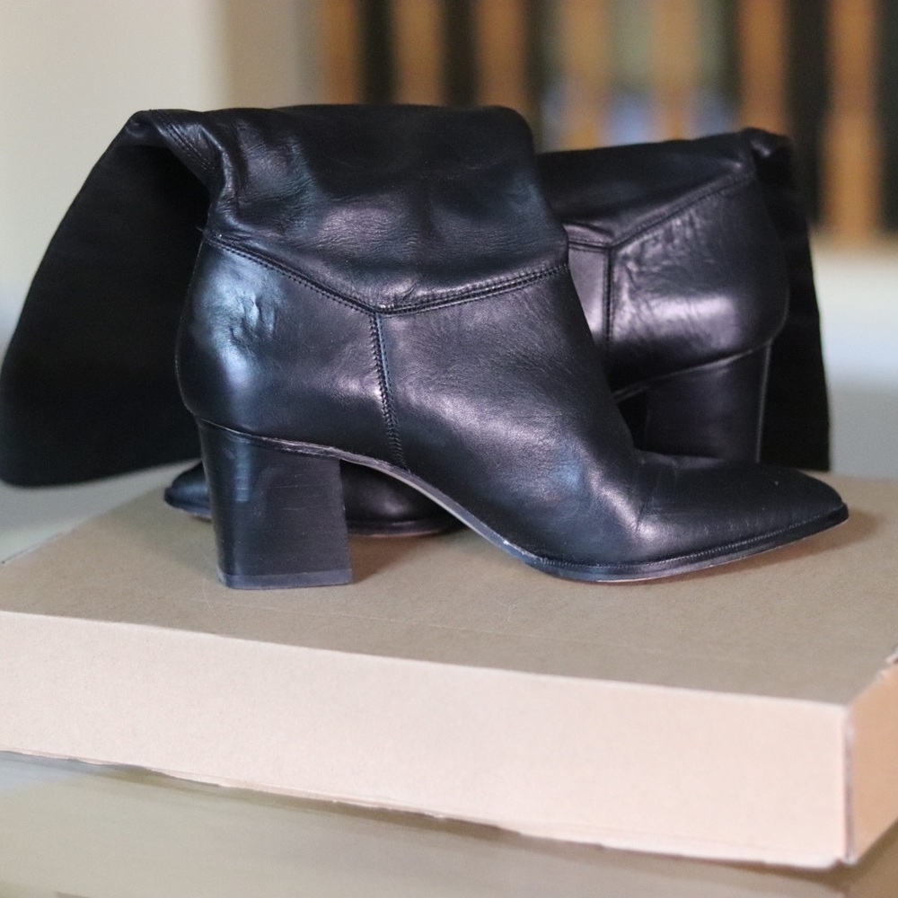 Sole society black leather boots (Dani Lynn)